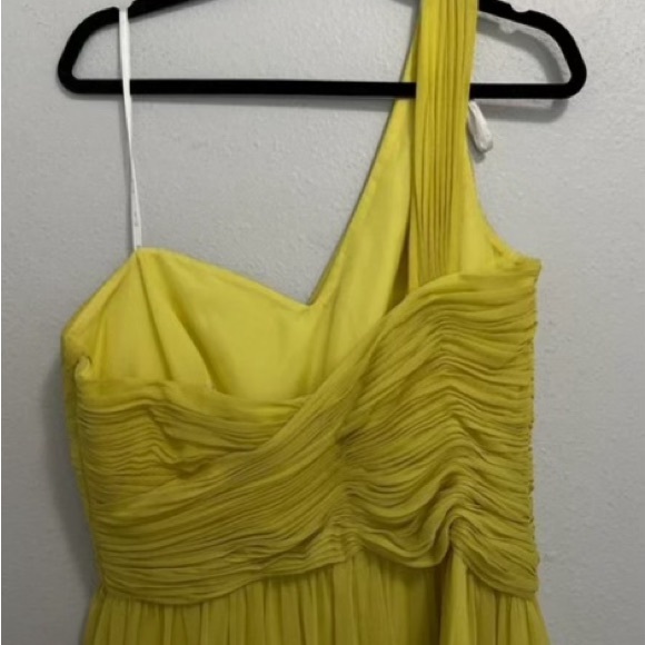 COPY - Size 16 Camille La Vie Yellow gown - Picture 5 of 7
